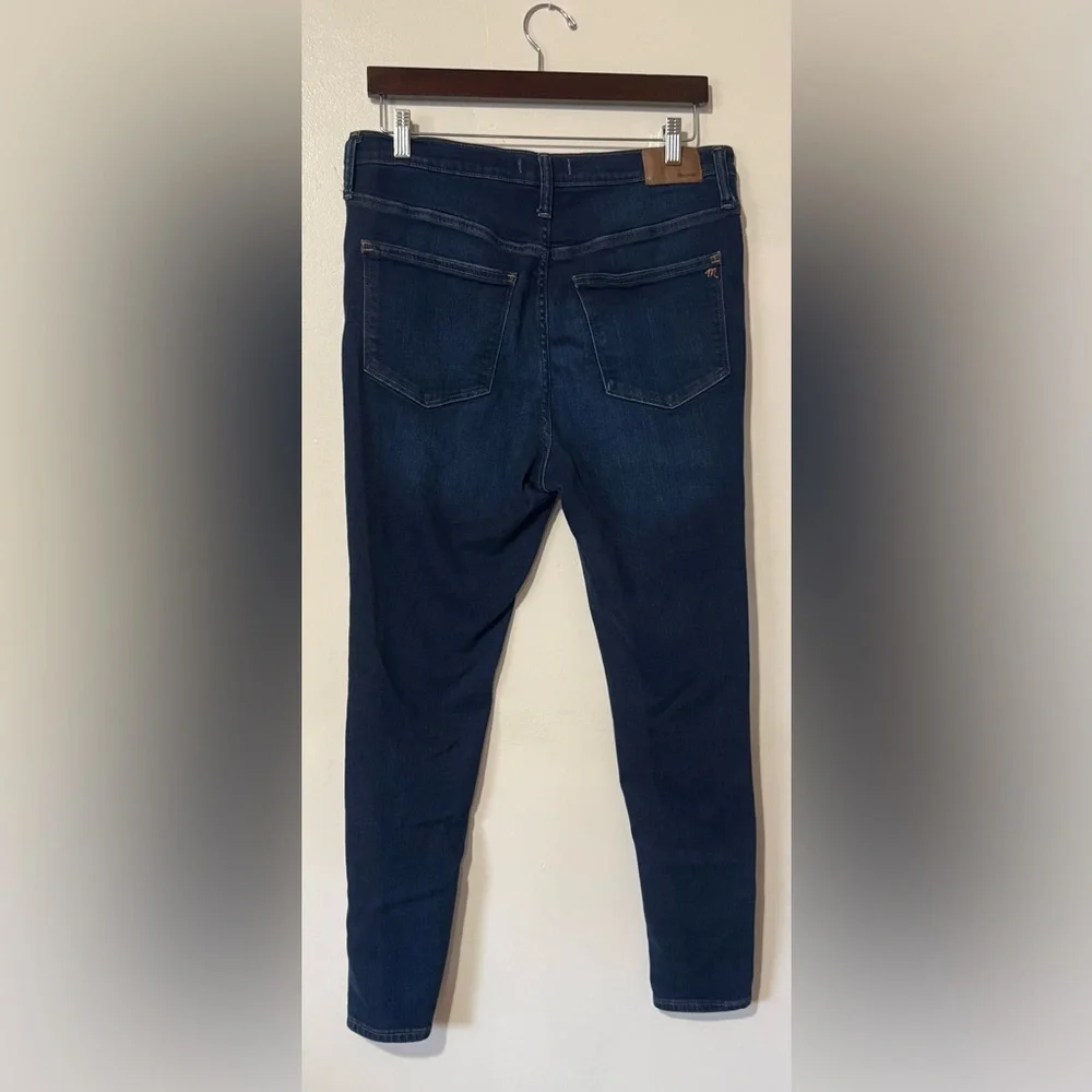 Madewell 9 Mid-Rise Campton Wash Magic Pockets Skinny Jeans